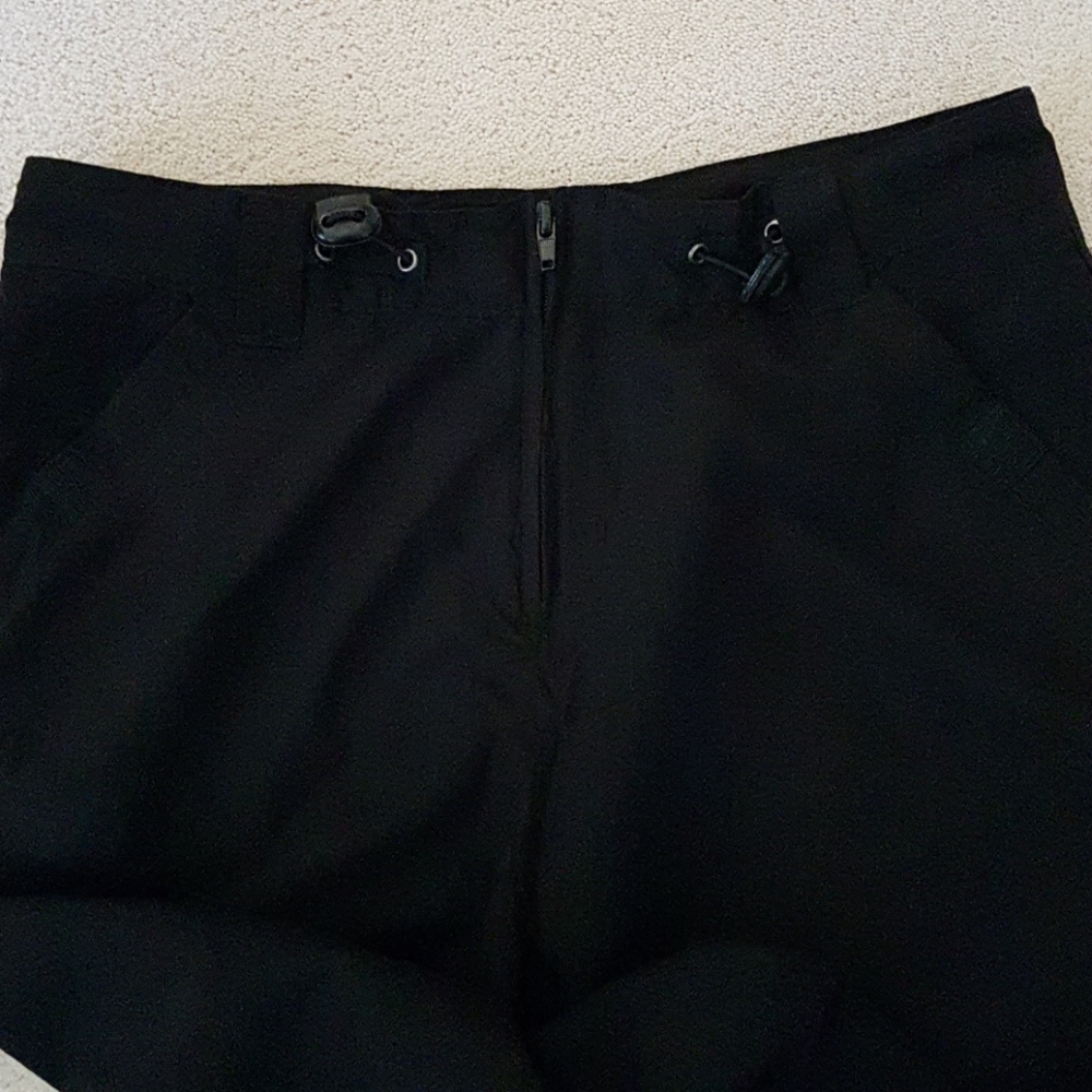 Capris - Picture 2 of 3